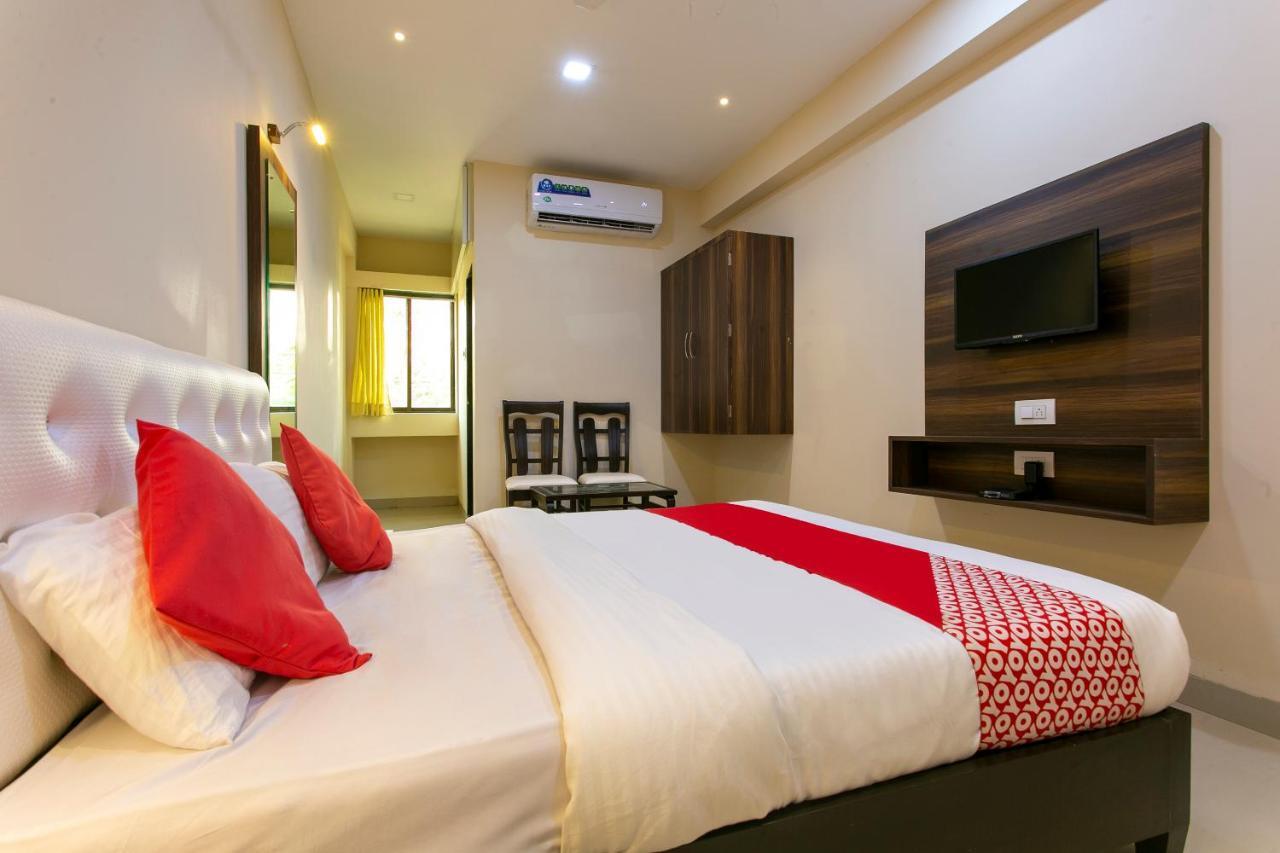 Oyo 62220 Hotel Stay Inn Kalyān Exterior foto