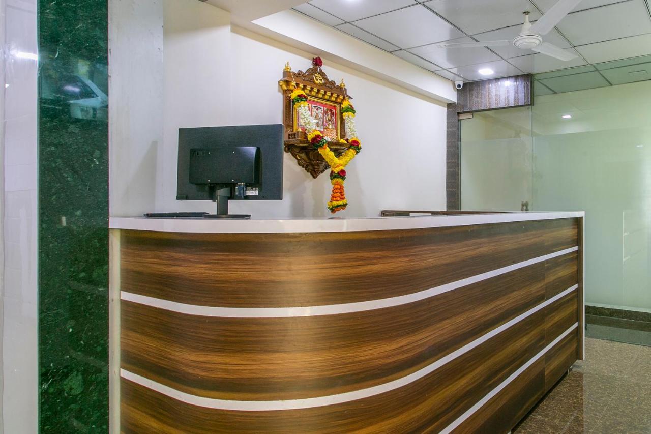 Oyo 62220 Hotel Stay Inn Kalyān Exterior foto